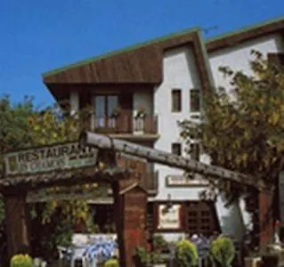 Les Chamois Hotel